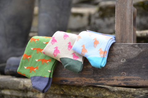 Ladies' Fuchsia Horse Cotton Socks