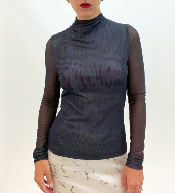 MESH MOCK NECK WAVE BLACK