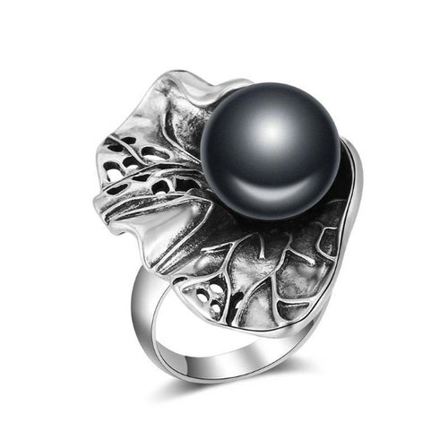Vintage Black Pearl Cocktail Ring