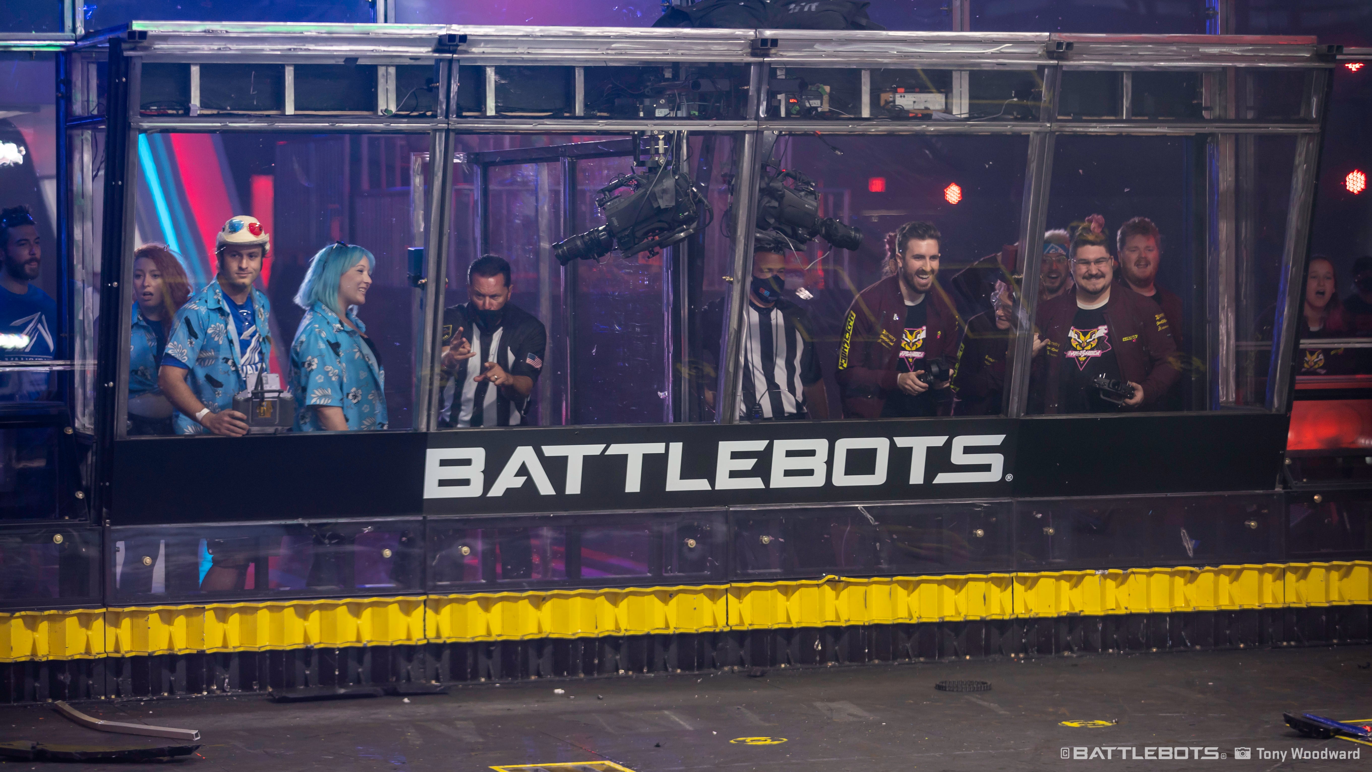 HyperShock Valkyrie BattleBots Fight