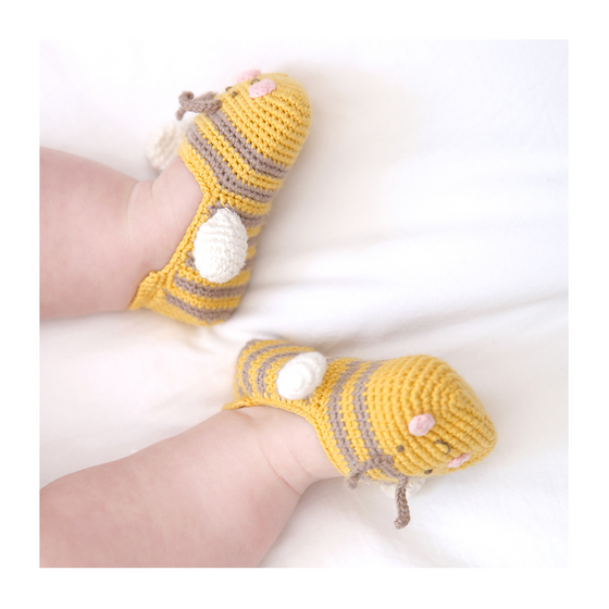 Crochet Baby Bee Booties