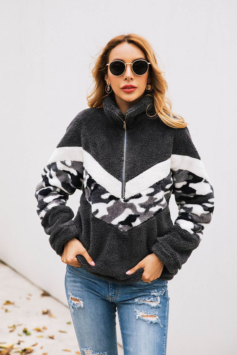 Women's Disruptive Patchwork Pullover Fleece