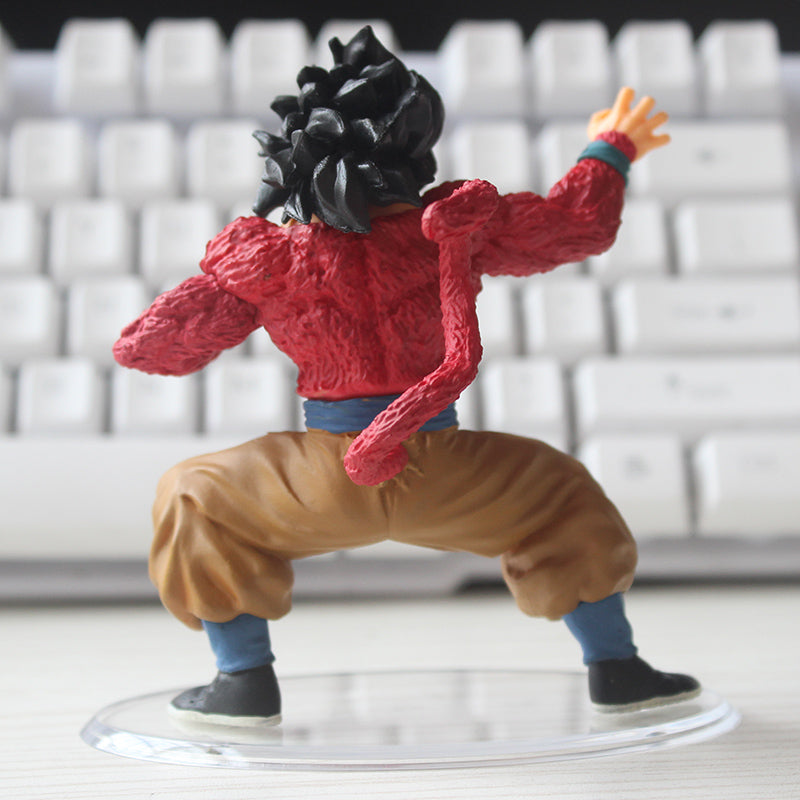DRAGON BALL GT Goku Figurine