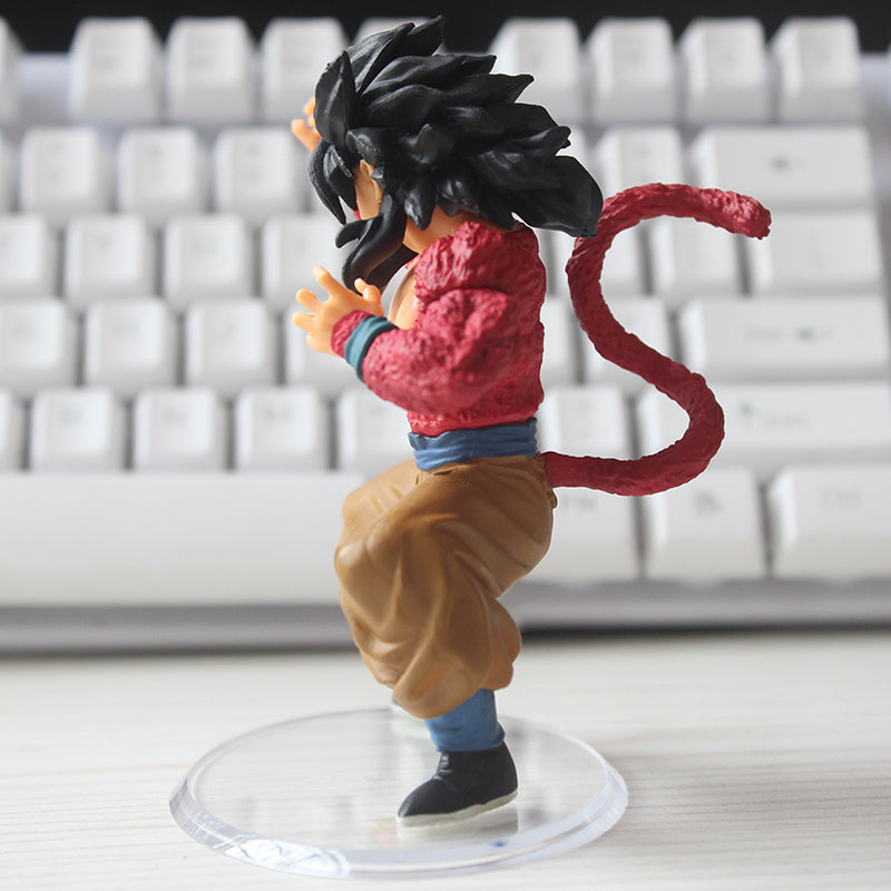 DRAGON BALL GT Goku Figurine