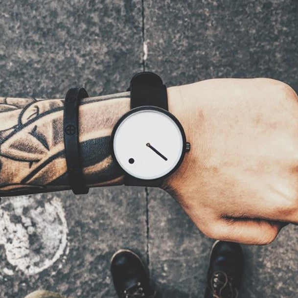 Men's Simple Designer Fashion Creative Quartz Watch