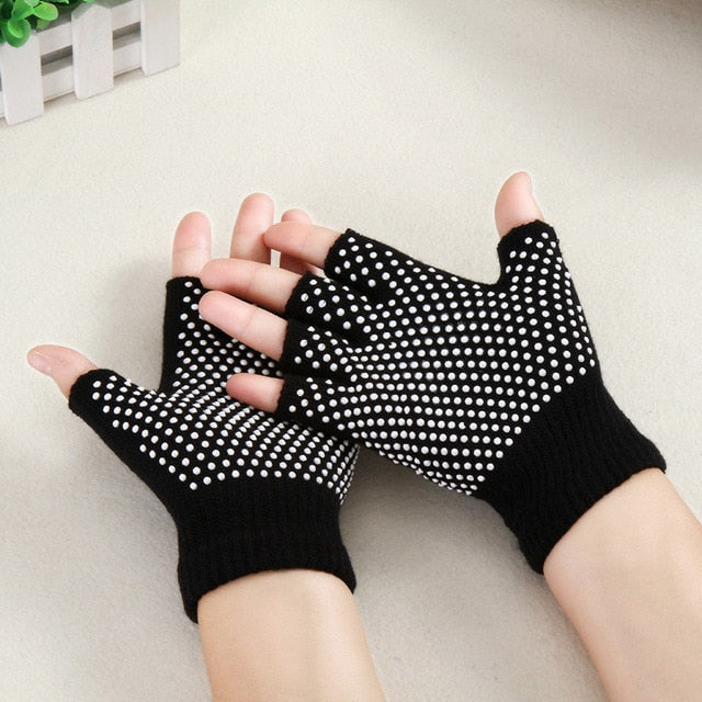 Unisex Half Finger Yoga Pilates Gloves Gym Fitness Cotton Training Gloves Non-Slip Breathable Exercise Bodybuilding Gloves