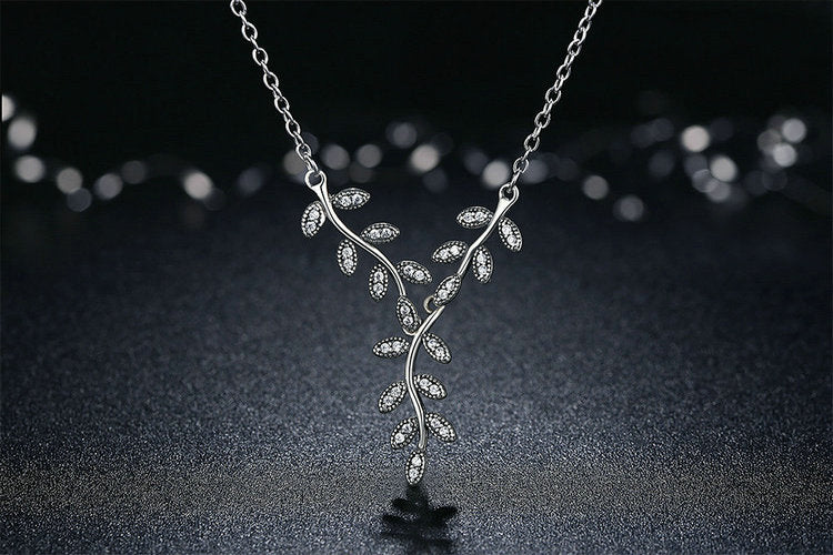 BAMOER 925 Sterling Silver Sparkling Leaves Long Pendant Necklace, Clear CZ Women Pendants & Necklaces Jewelry PSN008