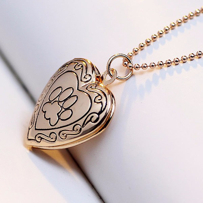 Women's Pet Dog/Cat Paw Pendant Necklace Locket