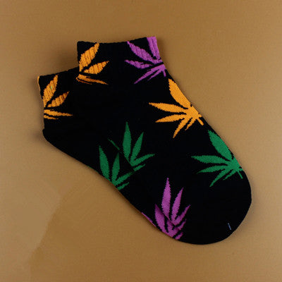 Women's Cotton Harajuku Skateboard Maple Leaf Socks