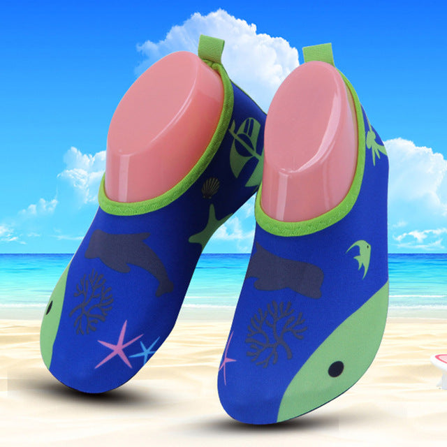 JACKSHIBO Summer Child Water Shoes Anti-skid Kids Sandals Breathable Vamp Quick Drying Slip-On for Girls Boys Beach Shoes
