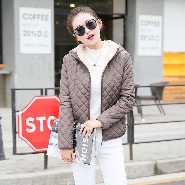 Women's Plush Lined Hooded Puffer Jacket