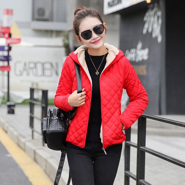 Women's Plush Lined Hooded Puffer Jacket