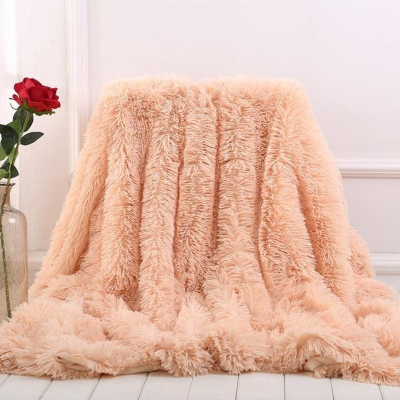 Elegant Super Soft Faux Fur Sherpa Throw Blanket