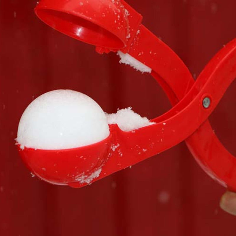 Compact Snow Mold Quick Snowball Maker