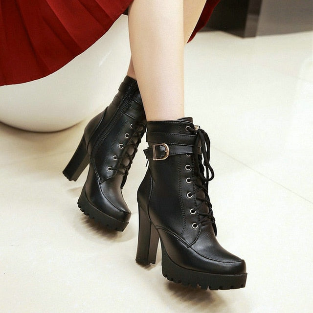 Women's Fashion Lace-Up Heeled Buckle Boots