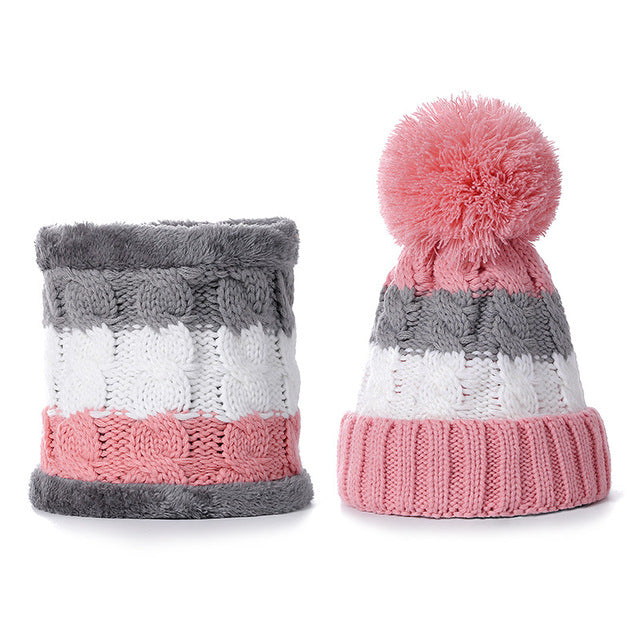 Women's Soft Fur Lined Winter Knit PomPom Beanie & Neck Warmer
