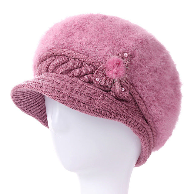 Knitted Woman Hat With Visor