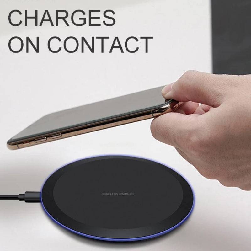 Qi Wireless Fast Charger for iPhones and Samsung Phones - Black