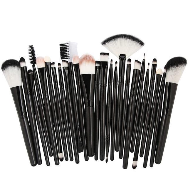 25 Piece: Makeup Beauty Brush Kit