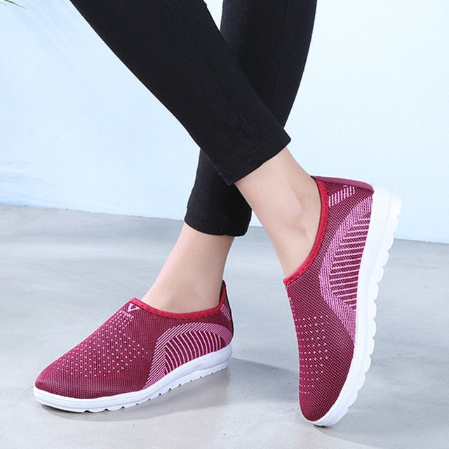 Women's Mesh Comfort Slip-On Walking Sneakers