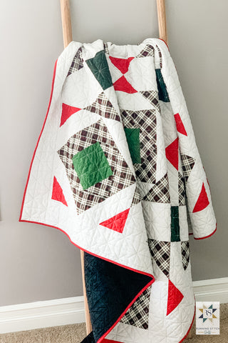 Christmas Noughts and Crosses by Julie Burton of Running Stitch Quilts