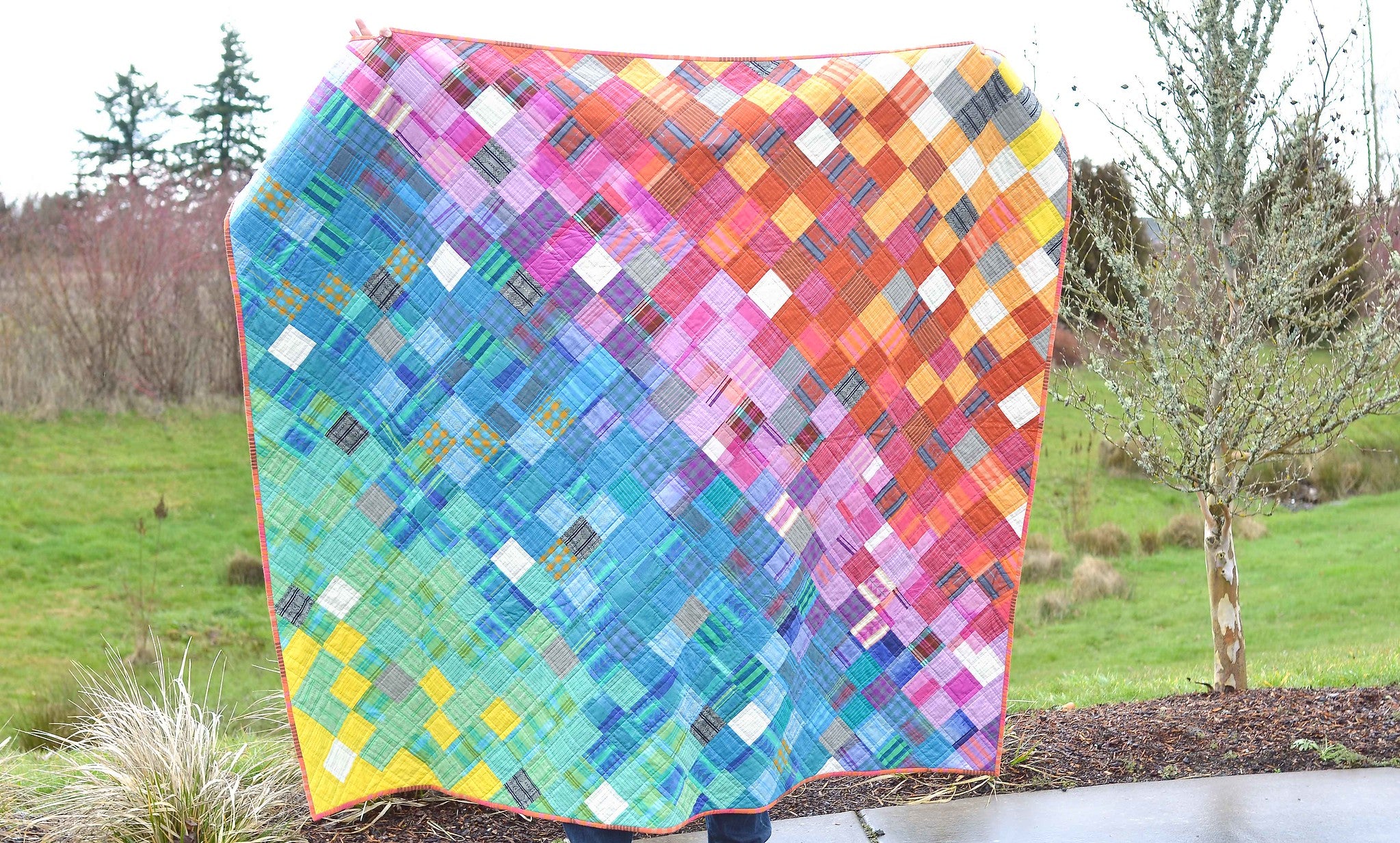 rainbow-loominous-giant-lap-quilt