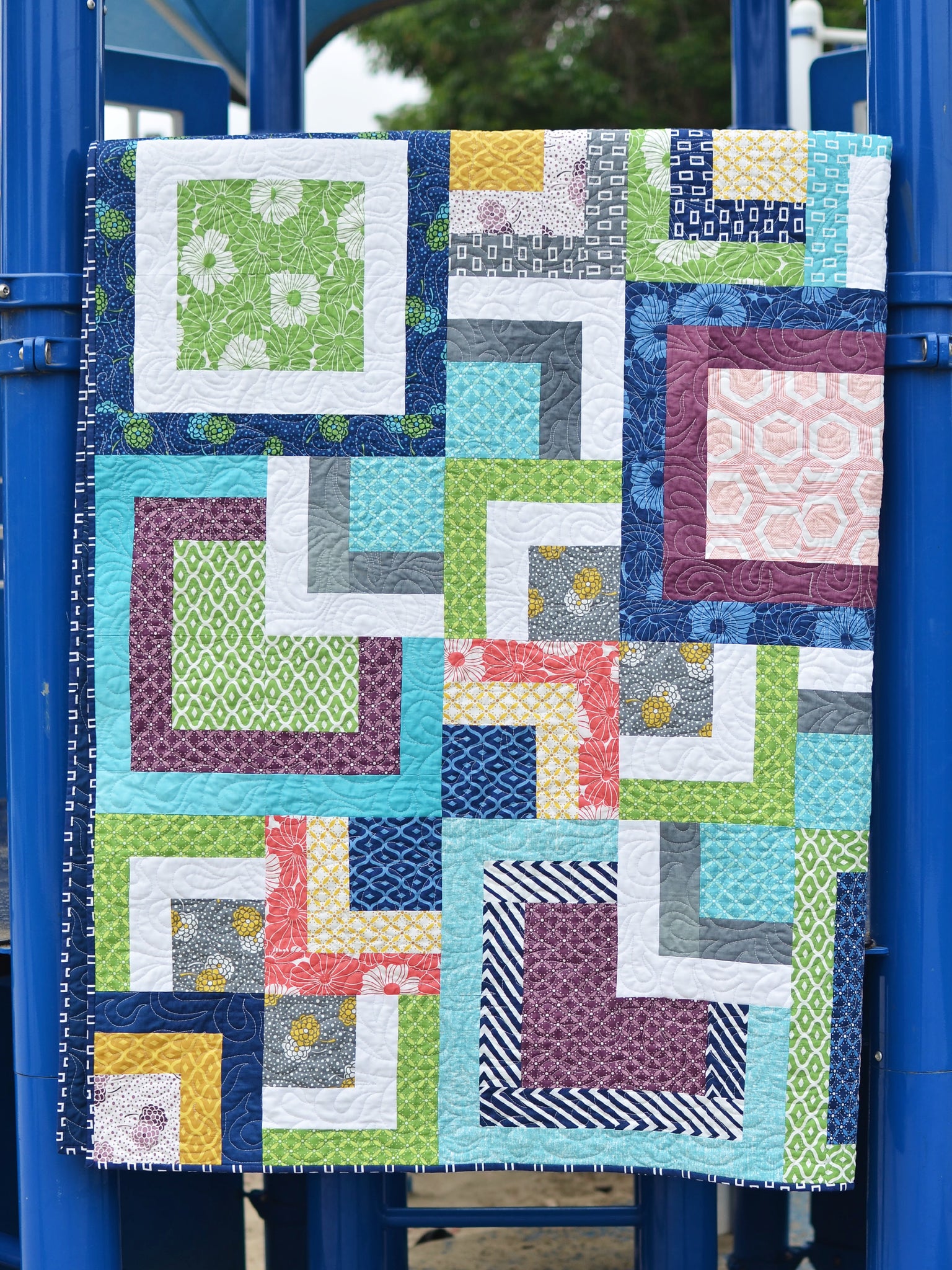 stacked-squares-quilt-tutorial-kitchen-table-quilting