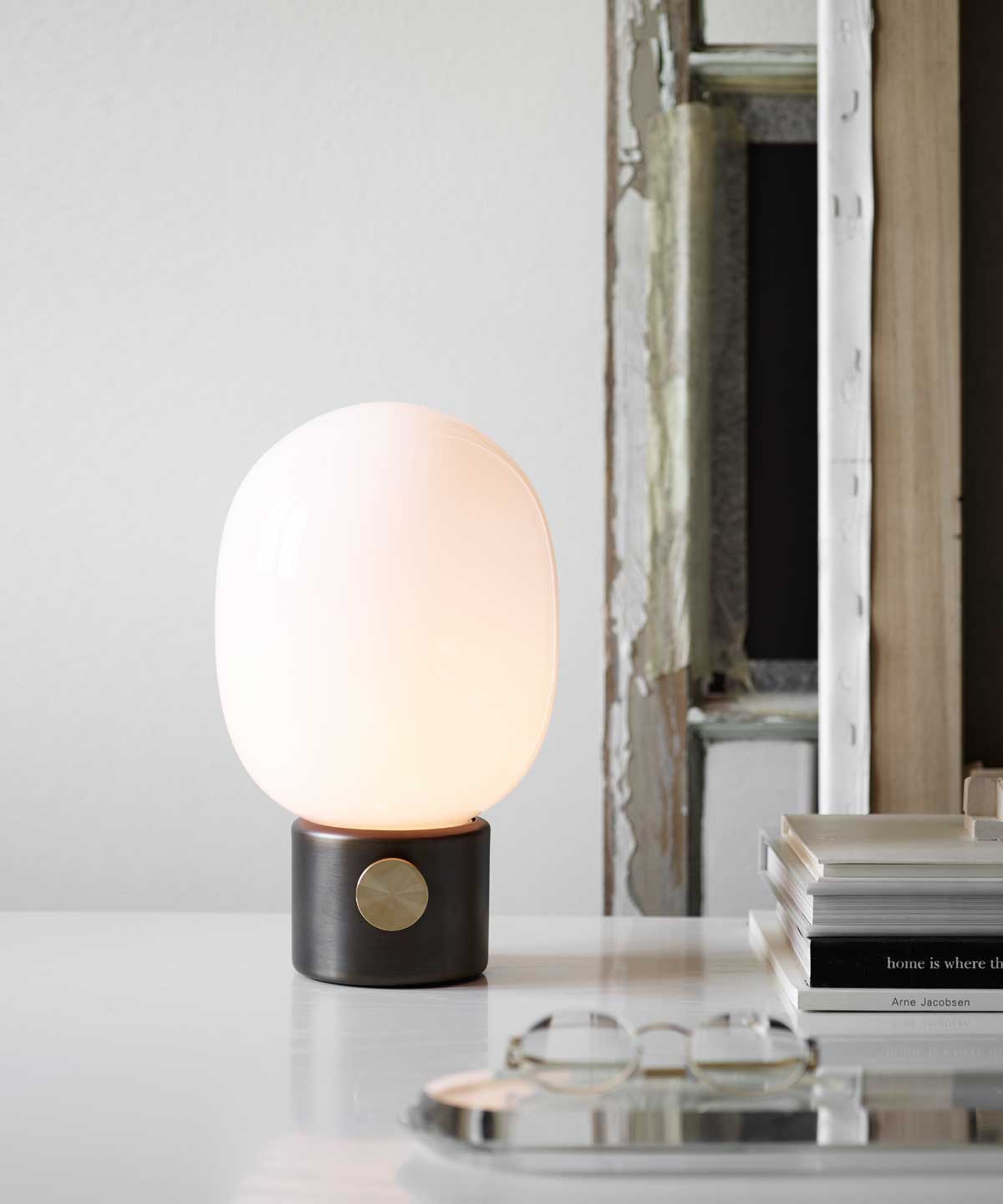 JWDA Metallic Table Lamp by Menu 