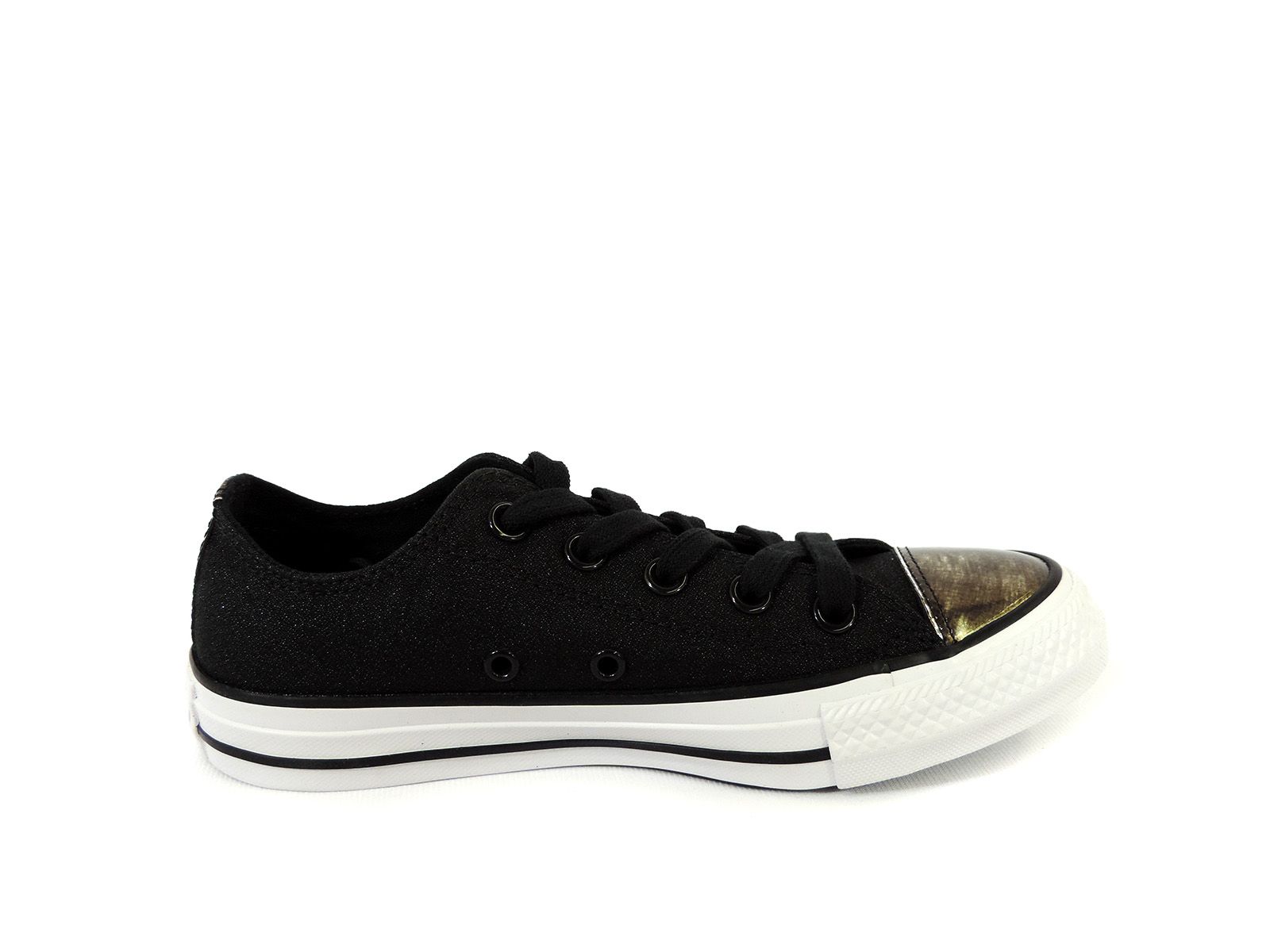 converse white brush off toecap