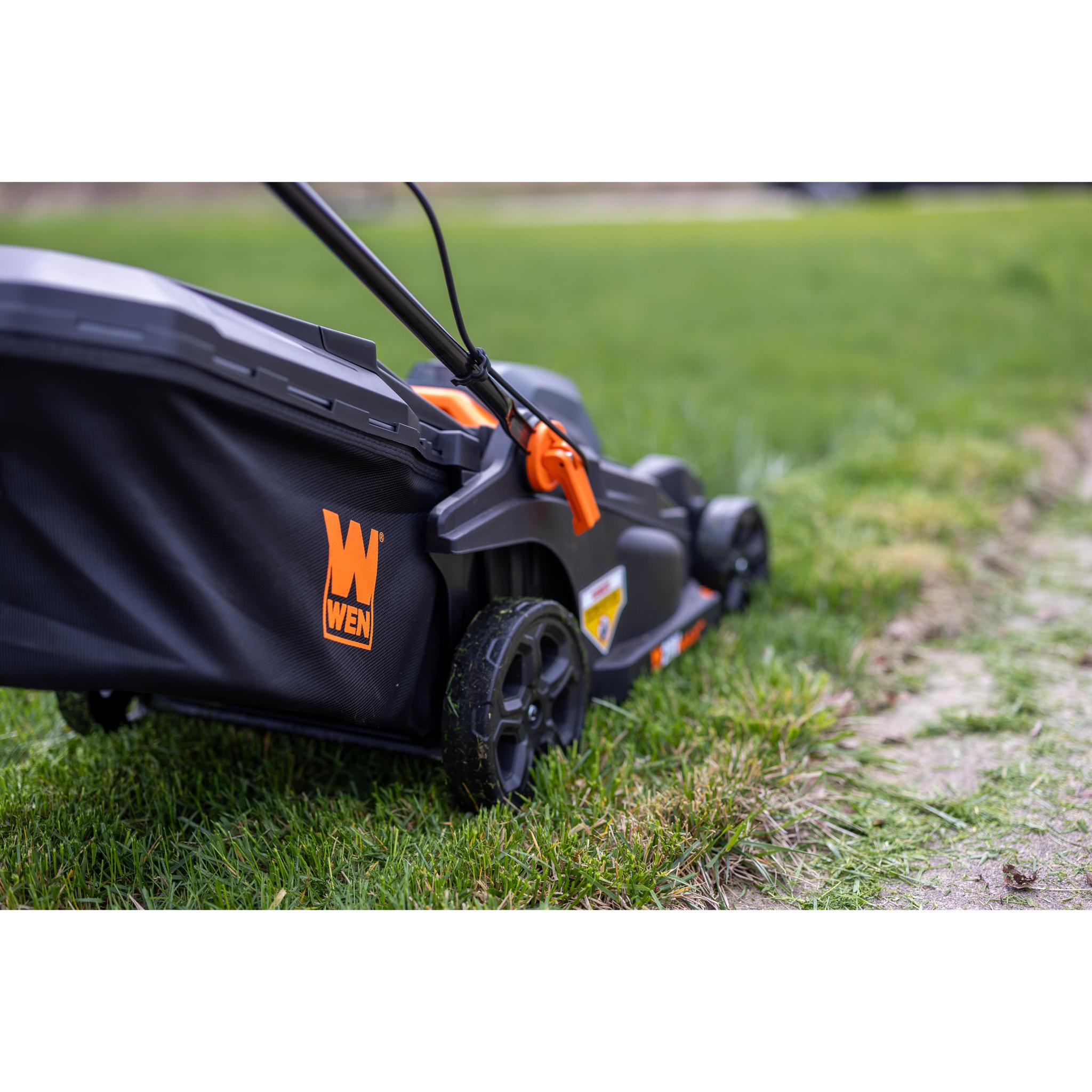 WEN 20839 20V Max 2-in-1 19-Inch Cordless Brushless Lawn Mower and Mulcher with Two 5Ah Batteries and Dual Port Charger