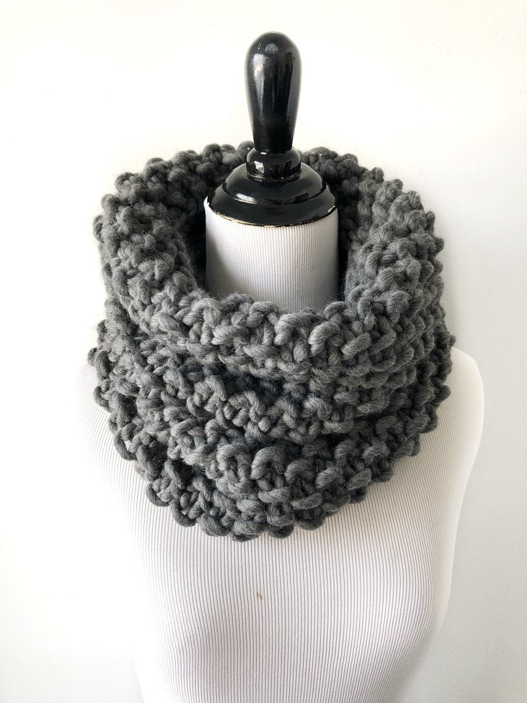 Nicki Chicki - Merino Bubble Fluff Cowl Scarf (Charcoal)