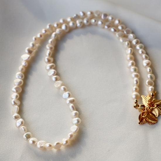 Katie Waltman - Freshwater Pearl Nugget Necklace (Pearl/Gold)