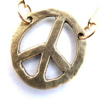 CLP Jewelry - Peace Sign on Gold Fill Paperclip Chain Necklace (Gold)