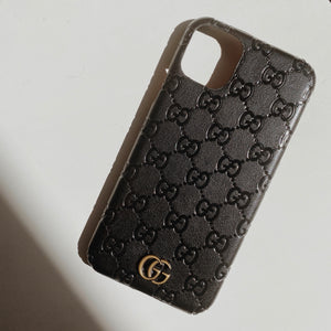 Luxurious Gucci Leather Case for iPhone 14 - HypedEffect