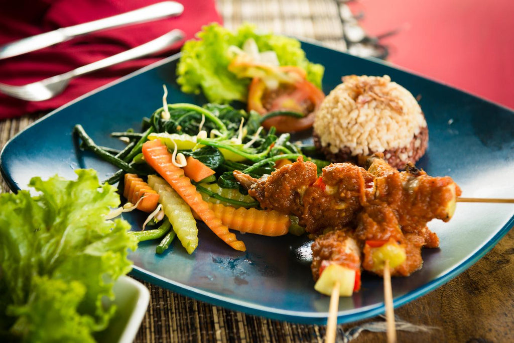 delicious Indonesian food indonesian islands facts about indonesia facts about indonesia indonesian population largest volcanic lake nine world heritage sites first developing country visiting indonesia most populous island capital city fifa world cup