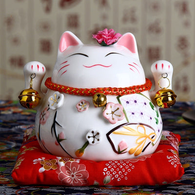 ceramic lucky cat