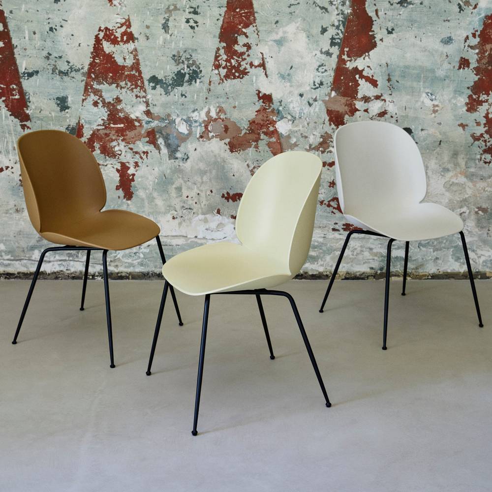 duizelig koppel Kruik Beetle Dining Chair: Conic Base | Buy Gubi online at A+R
