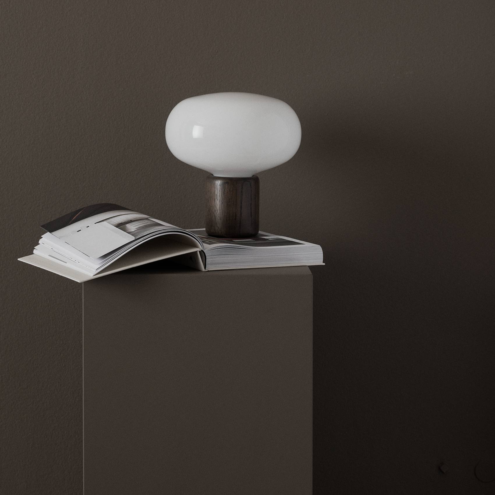 karl johan table lamp