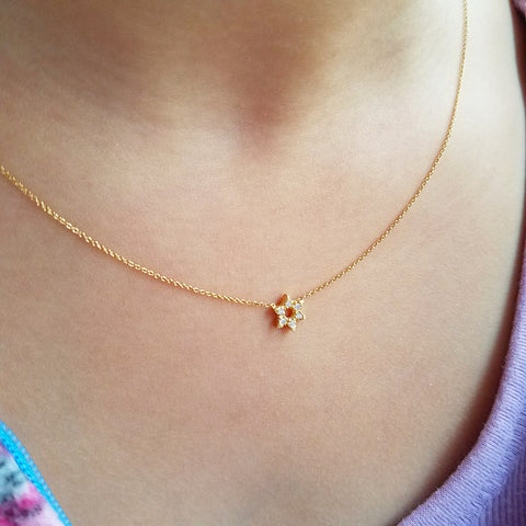 diamond-star-necklace