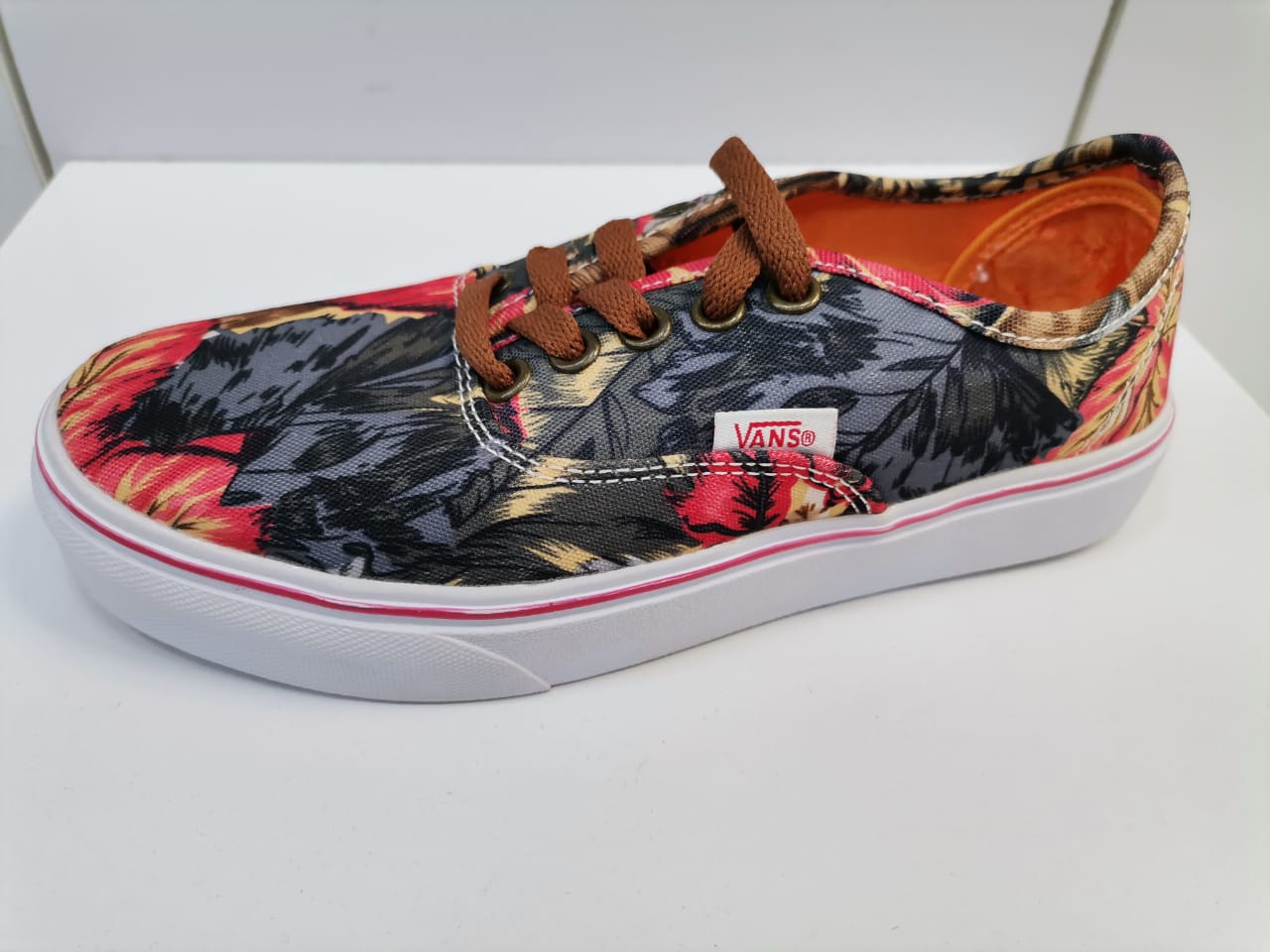 vans shoes liquidation