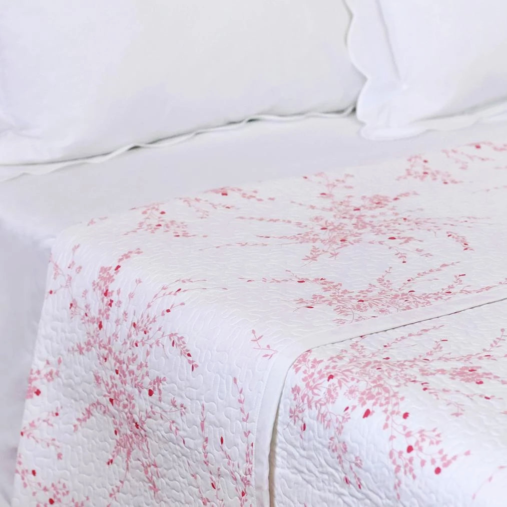 Jete De Fleurs Pink Coverlet D Porthault