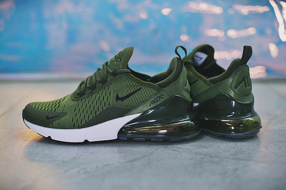 black and green nike air max 270