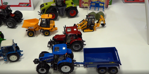 Britains New Holland T6 Tractor with NC Dumper Trailer Set 