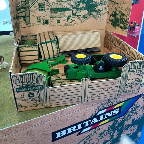 Britains Everyday Farm Playset