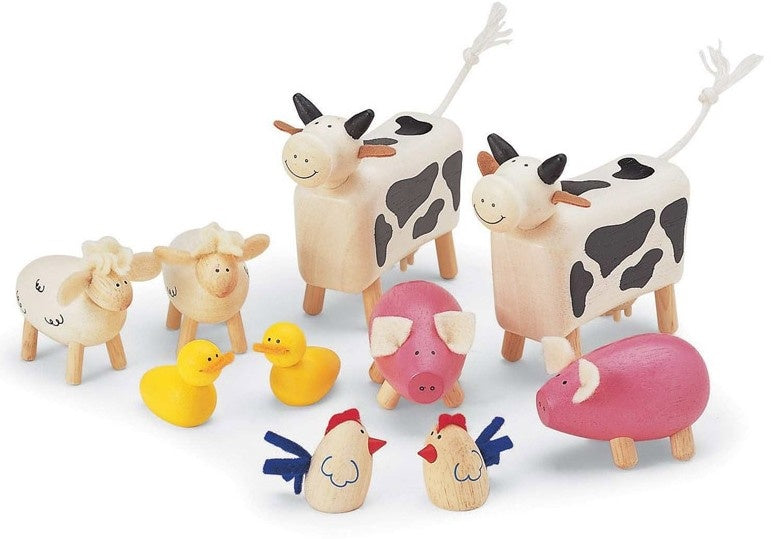 wooden farm animal set