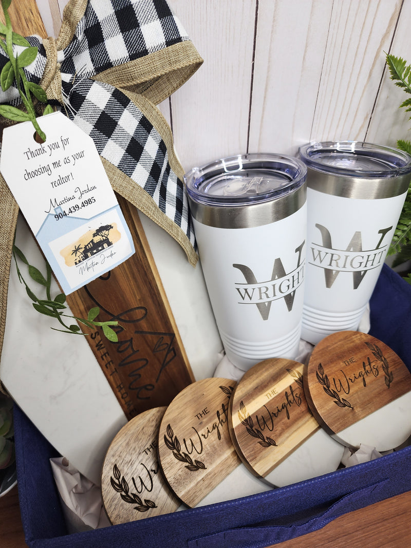 Mr and Mrs Epoxy Tumbler Set Bridal Gifts Newly Wed -   Wedding  tumbler cups, Wedding tumblers, Custom tumbler cups