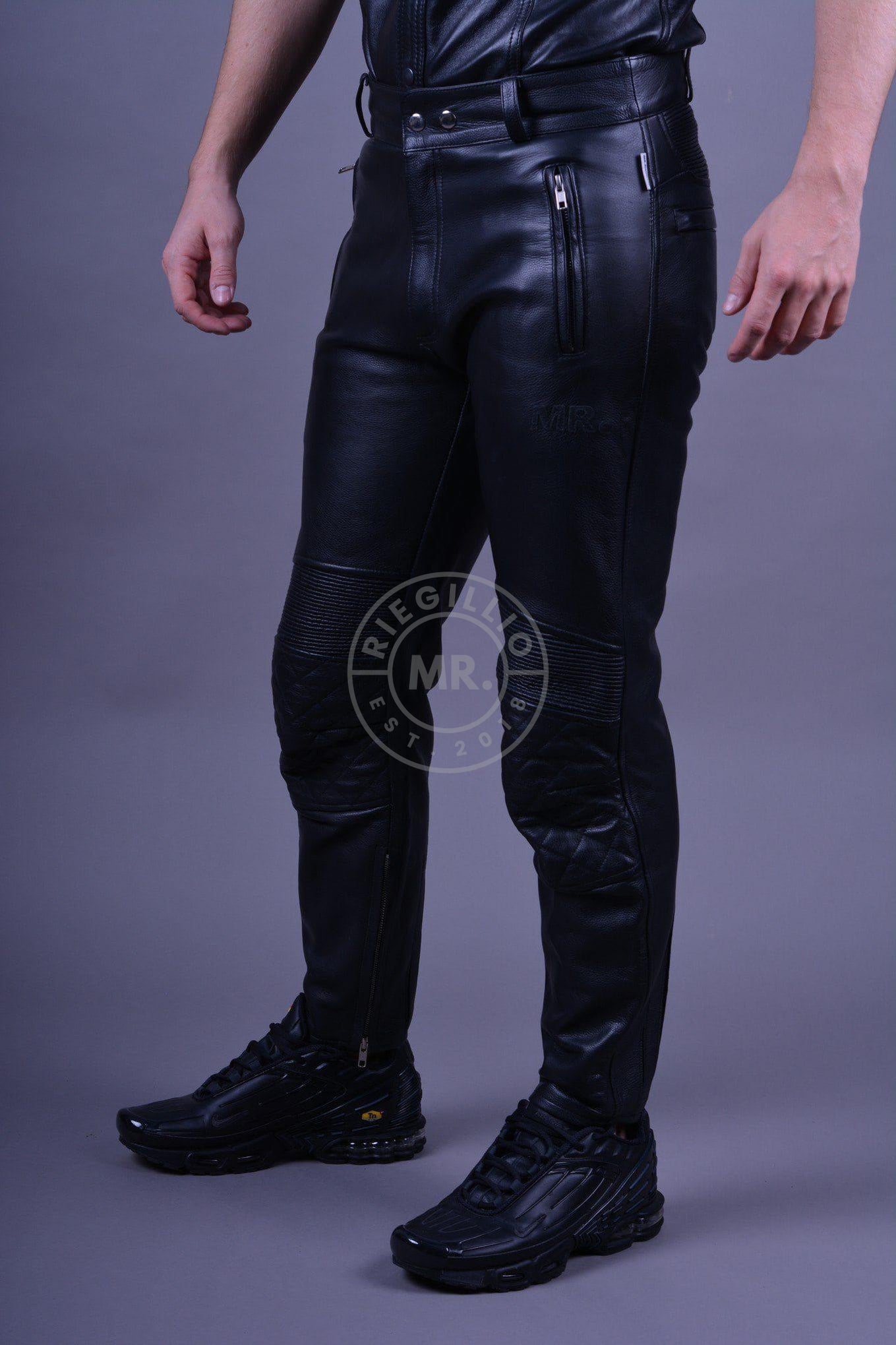 SPERONE】Curved Leather Pants Man