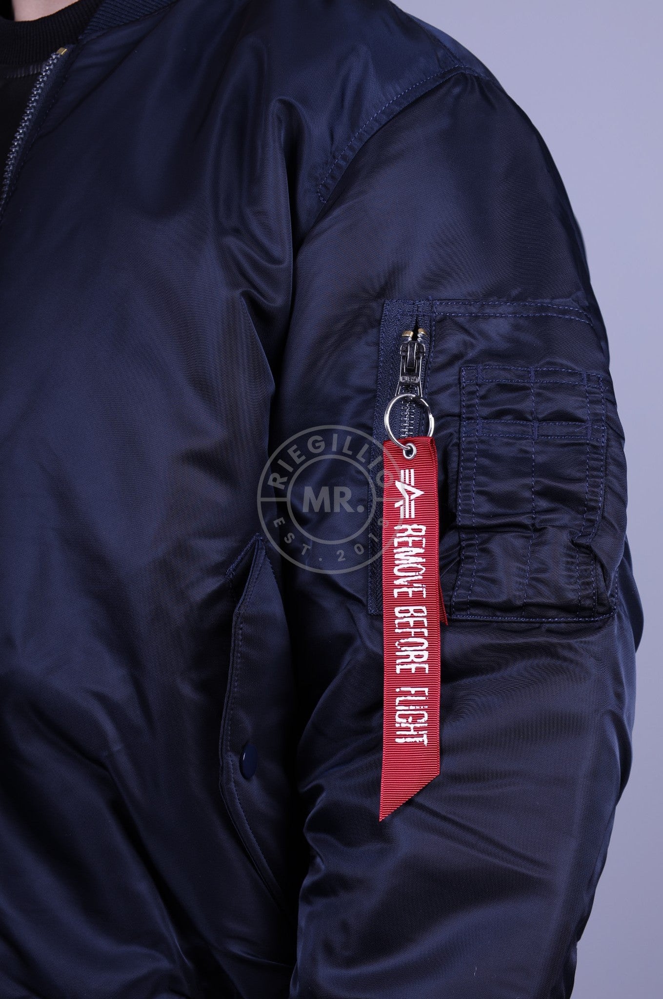 Alpha Industries - MR. White Riegillio / Jacket MA-1 Back Print at Black ZH