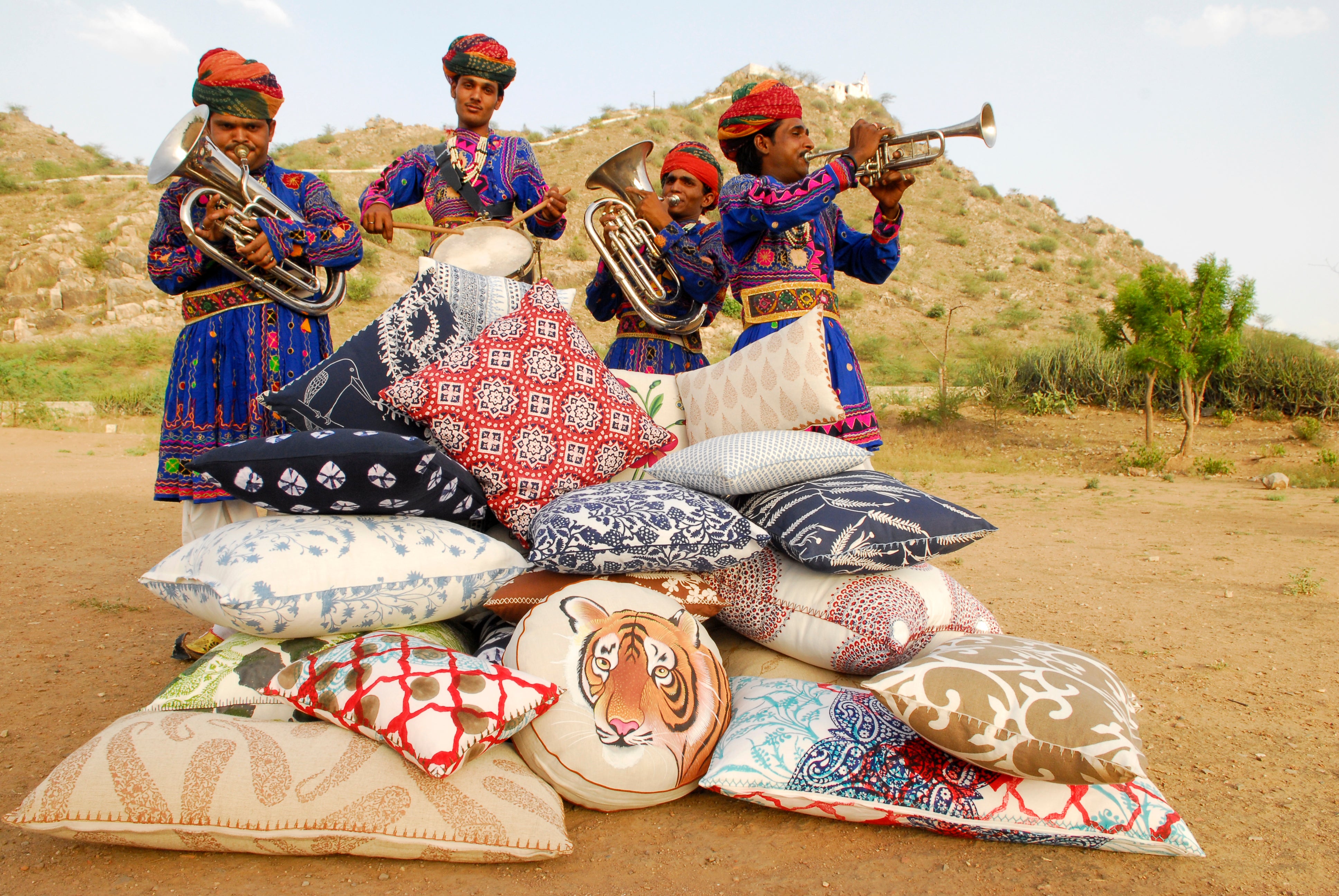 A band plays to celebrate the launch of new pillows. Photo by Jonas Spinoy.