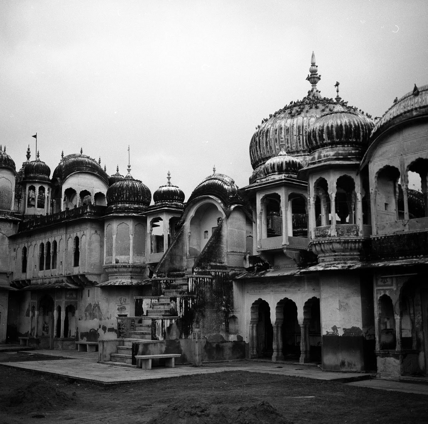 Jonas captures the historic architecture of India. Photo by Jonas Spinoy.